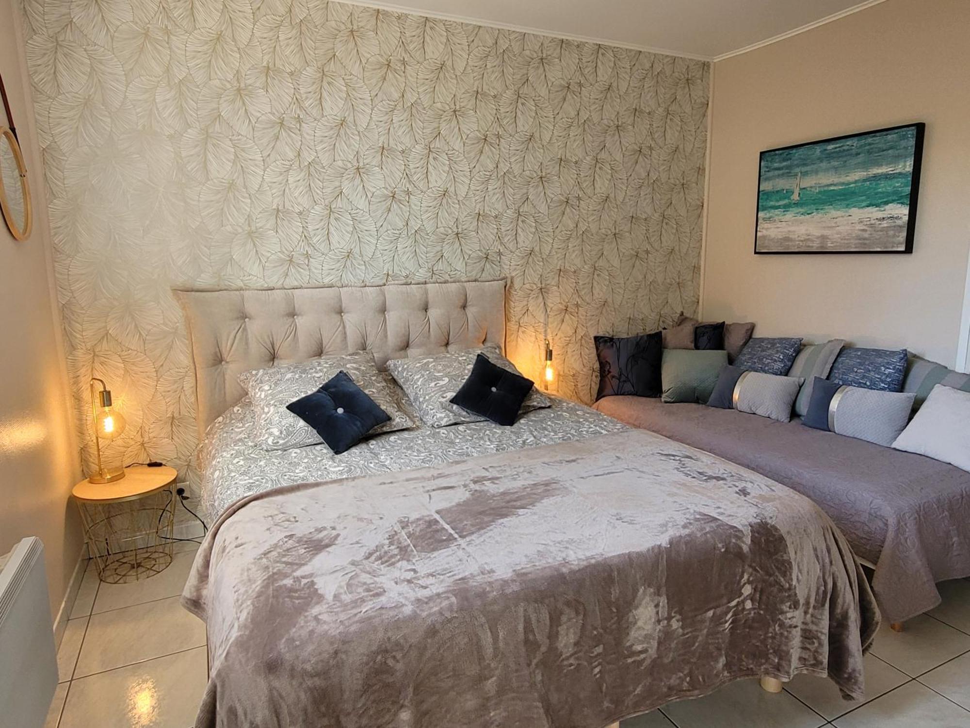 Villa Renovee Avec Piscine Privee Clermont-lʼHérault Eksteriør billede